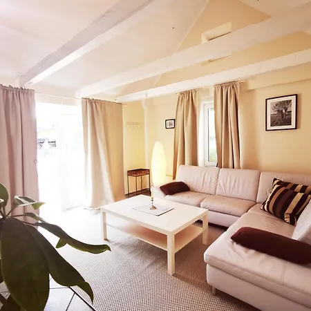 Ferienbungalow Kastanie شقة