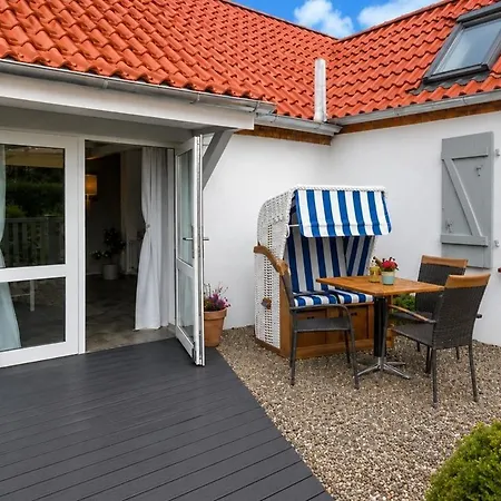 Ferienbungalow Kastanie * Boltenhagen